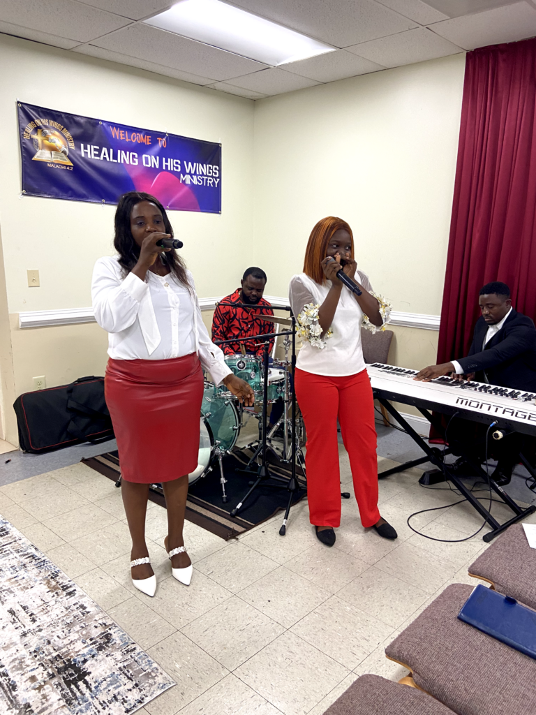 hohw choir ministering